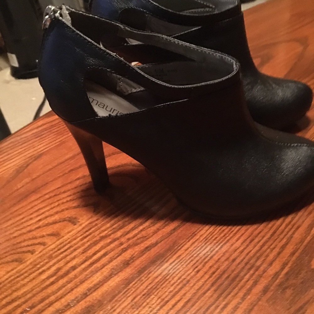 Maurices booties